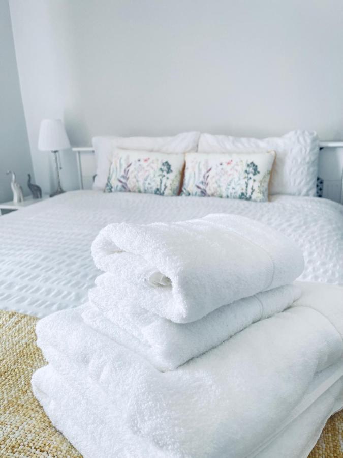 Small Doble, Shared House Filton ภายนอก รูปภาพ