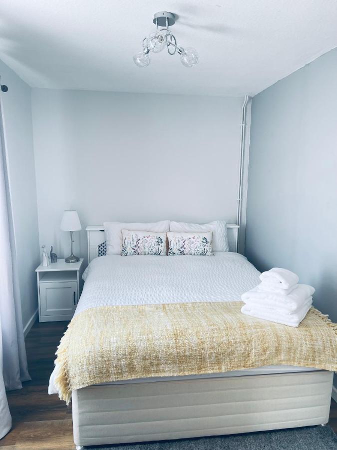 Small Doble, Shared House Filton ภายนอก รูปภาพ